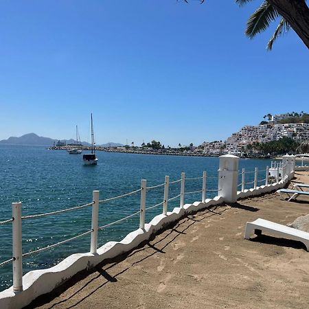 Frente Al Mar, Comodo Y Familiar Manzanillo Kültér fotó